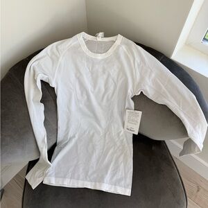 lululemon athletica White Long Sleeve Top